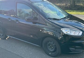 Ford Tourneo Courier 159.850 km 7.490 &euro; Remagen 53424