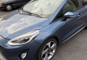 Ford Fiesta 73.000 km 10.990 &euro; Köln 50739