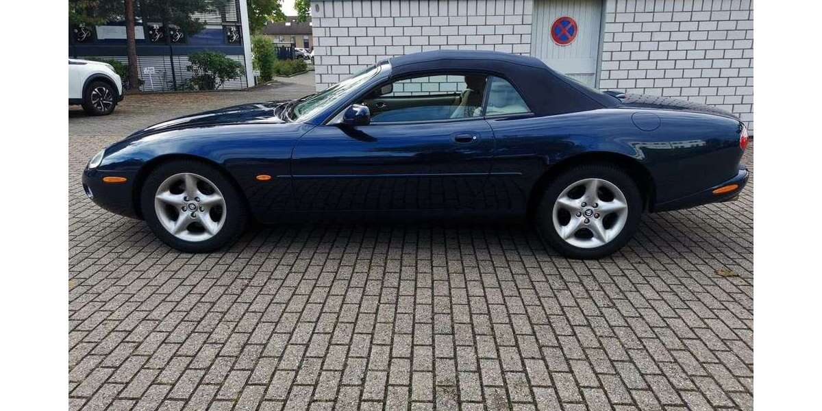 Jaguar XK8 198.900 km 16.900 &euro; Sankt Augustin 53757