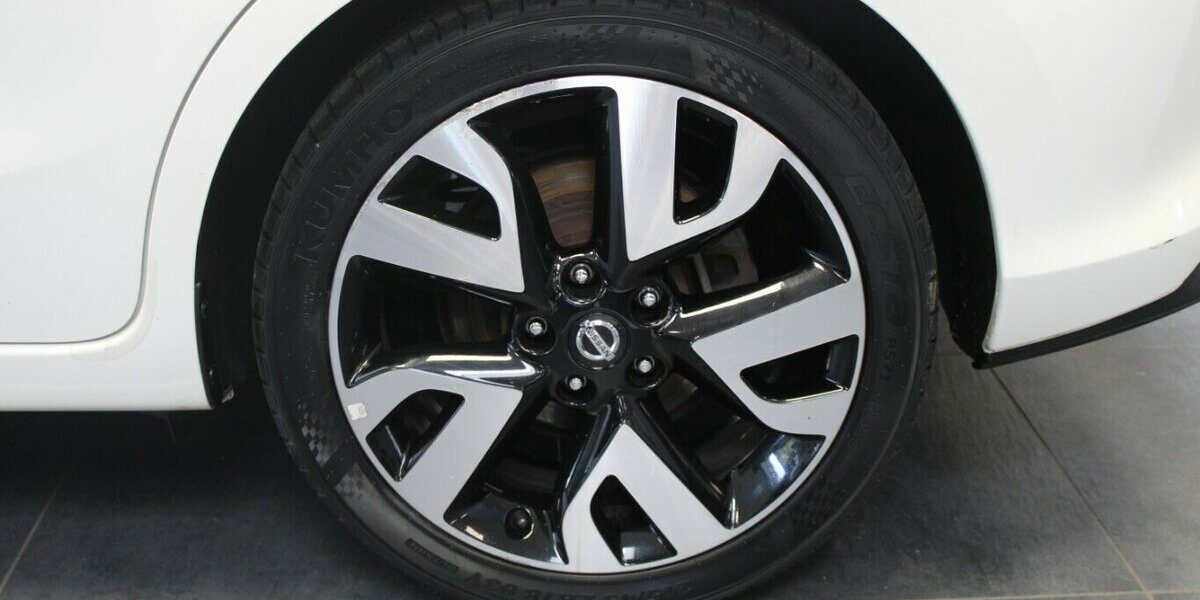 Nissan Pulsar 1.2 DIG-T Tekna 82.720 km 10.780 &euro; Euskirchen 53881