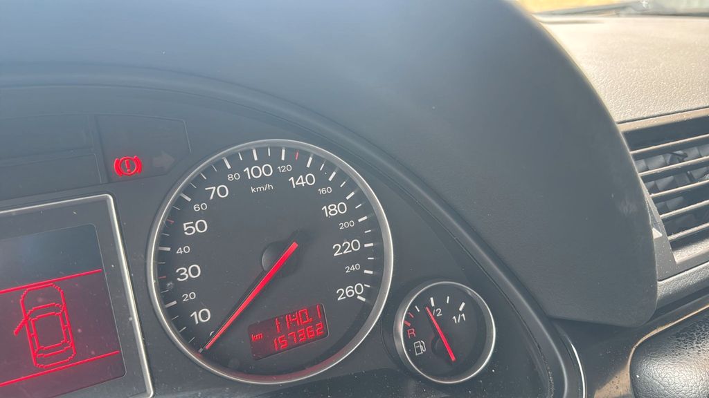 Audi A4 167.000 km 899 &euro; Hennef 53773