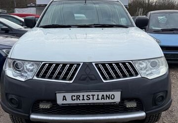Mitsubishi L200 221.000 km 9.499 &euro; Köln 51107
