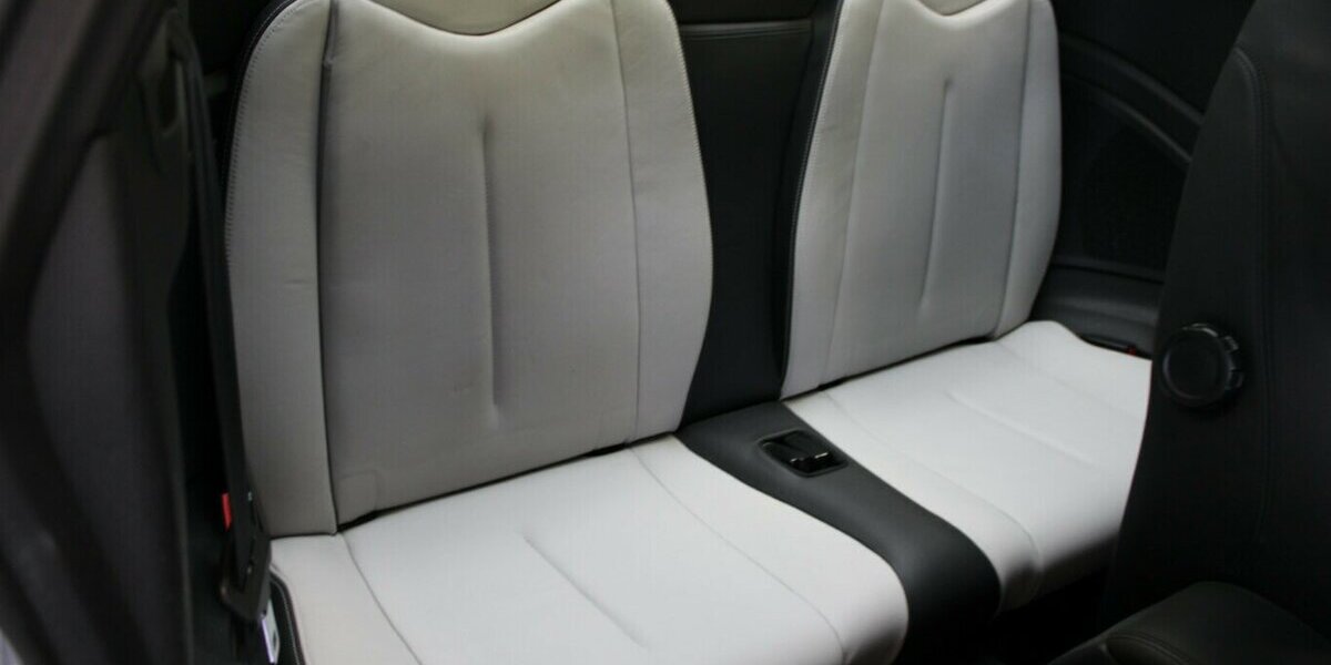 Peugeot RCZ 1.6 200 THP 109.100 km 11.480 &euro; Euskirchen 53881