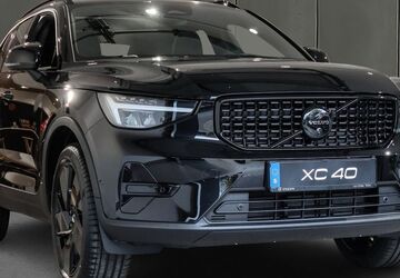 Volvo XC40 2.500 km 42.440 &euro; Köln / Porz 51149