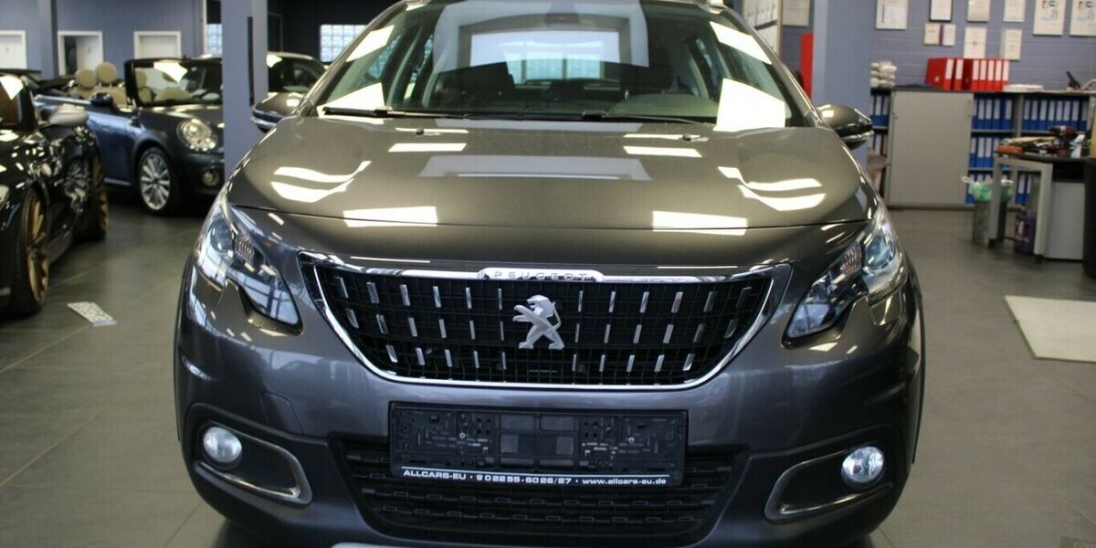 Peugeot 2008 PureTech 110 Allure 103.900 km 9.980 &euro; Euskirchen 53881