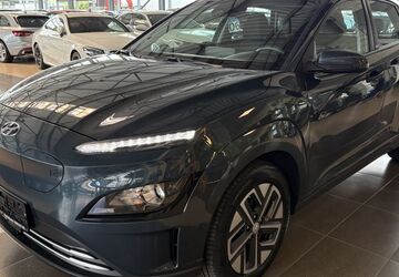 Hyundai KONA 28.593 km 14.500 &euro; Eitorf 53783