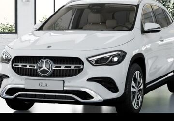 Mercedes-Benz GLA 200 14.000 km 42.890 &euro; Frechen 50226