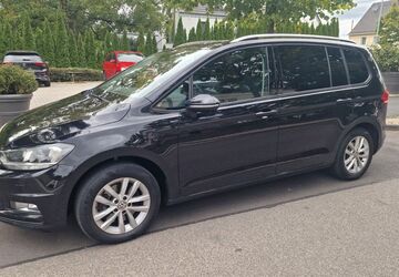 VW Touran 206.000 km 11.200 &euro; Weilerswist 53919