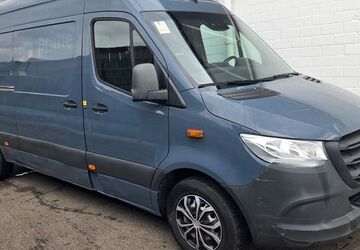 Mercedes-Benz Sprinter 113.000 km 12.250 &euro; Köln 51149