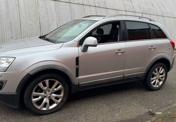 Opel Antara 154.261 km 3.200 &euro; Köln 51145