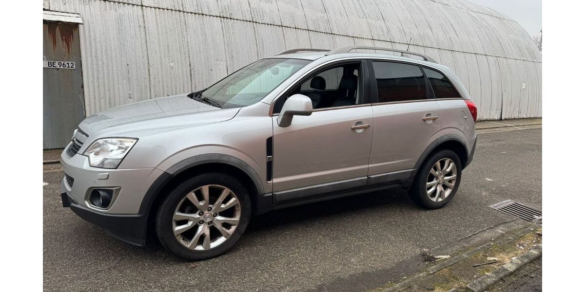 Opel Antara 154.261 km 3.200 &euro; Köln 51145
