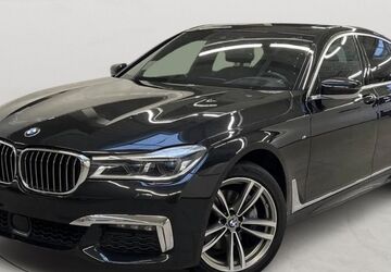 BMW 740 208.489 km 28.990 &euro; Köln 51067