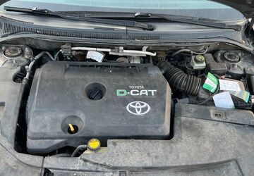 Toyota Avensis 356.736 km 3.600 &euro; Troisdorf 53840