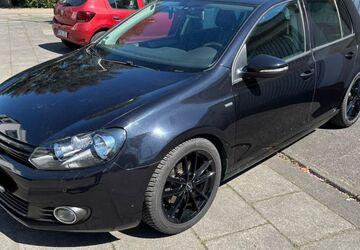 VW Golf 100.000 km 8.999 &euro; Bonn 53225