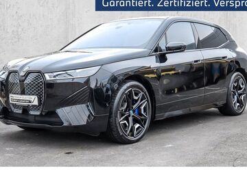 BMW iX 40.962 km 50.495 &euro; Köln-West 50858