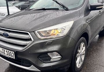 Ford Kuga 112.000 km 11.900 &euro; Troisdorf (10 km Köln-Bonn Airport) 53842