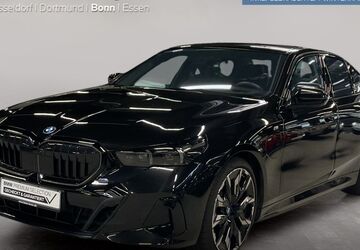 BMW 550 28.492 km 70.899 &euro; Bonn 53119