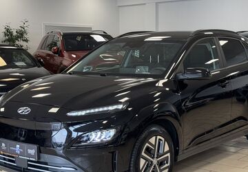 Hyundai KONA 38.244 km 24.500 &euro; Bonn 53227