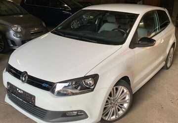 VW Polo 104.993 km 11.990 &euro; Köln 50933