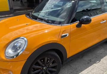 Mini Cooper 92.694 km 15.450 &euro; Brühl 50321