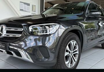 Mercedes-Benz GLC 220 39.094 km 42.645 &euro; Köln-Deutz 51105