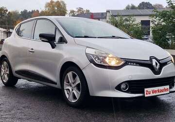 Renault Clio 77.000 km 7.750 &euro; Bergisch Gladbach 51469