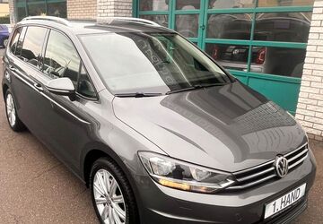 VW Touran 115.857 km 16.950 &euro; Bornheim 53332