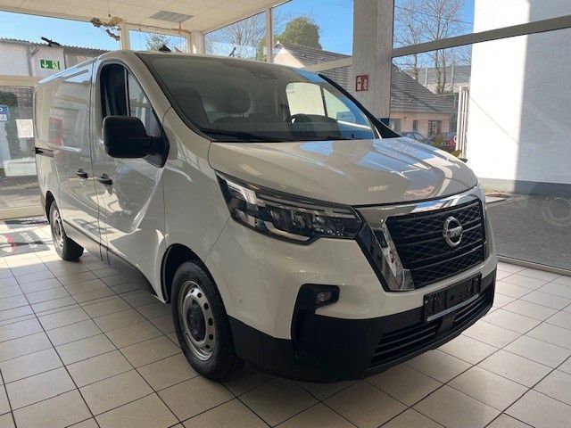 Nissan Primastar 50.539 km 21.990 &euro; Köln - Poll 51105
