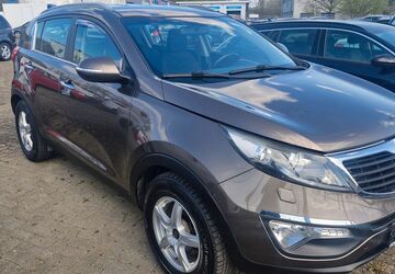 Kia Sportage 110.000 km 9.950 &euro; Wesseling 50389