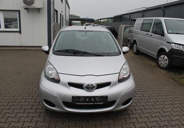 Toyota Aygo (X) 146.230 km 1.950 &euro; Euskirchen 53879