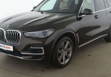 BMW X5 98.858 km 46.750 &euro; Köln 50739