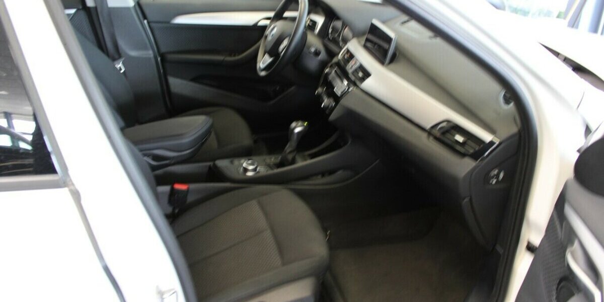 BMW X1 xDrive25e Advantage 51.995 km 23.980 &euro; Euskirchen 53881