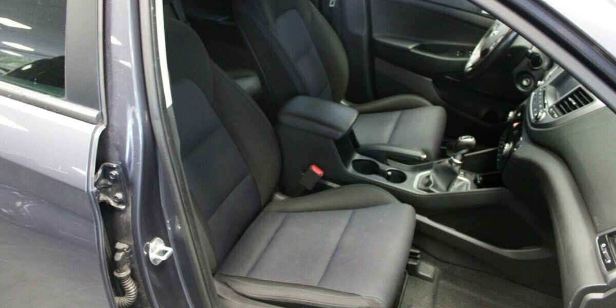 Hyundai Tucson 1.6 GDI 2WD Intro Edition 111.400 km 12.980 &euro; Euskirchen 53881