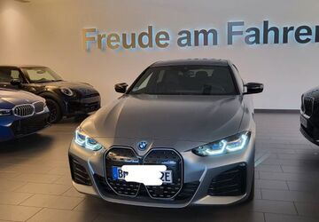BMW i4 18.500 km 52.490 &euro; Brühl 50321
