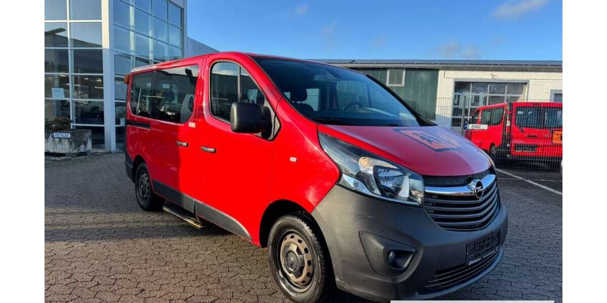 Opel Vivaro 205.000 km 10.988 &euro; Rheinbach 53359