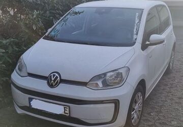 VW e-up! 66.850 km 9.900 &euro; Köln 51107