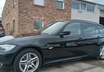 BMW 318 289.000 km 4.400 &euro; Rheinbach 53359