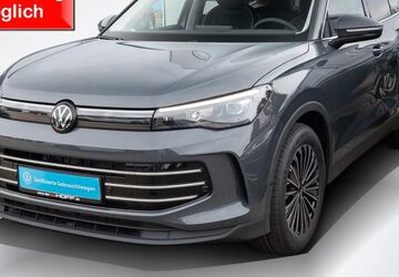 VW Tiguan 5.000 km 42.975 &euro; Troisdorf-Spich 53842