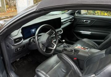 Ford Mustang 27.000 km 51.990 &euro; köln 50859