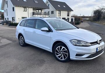 VW Golf 118.800 km 15.700 &euro; Köln 51105