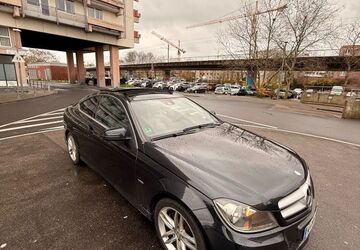 Mercedes-Benz C 250 115.000 km 11.850 &euro; Köln 50735