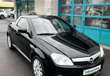 Opel Tigra 12.181 km 7.950 &euro; Bornheim 53332