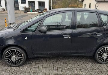 Mitsubishi Colt 129.000 km 4.500 &euro; Königswinter-Thomasberg 53639