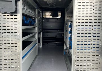 Opel Vivaro 117.770 km 18.900 &euro; Köln-Riehl 50735