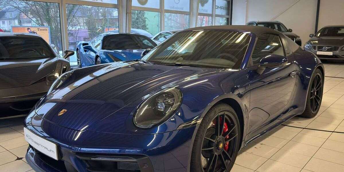 Porsche 992 8.445 km 166.992 &euro; Köln 50827