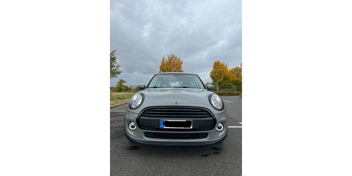 Mini ONE 58.300 km 15.600 &euro; Köln 50859