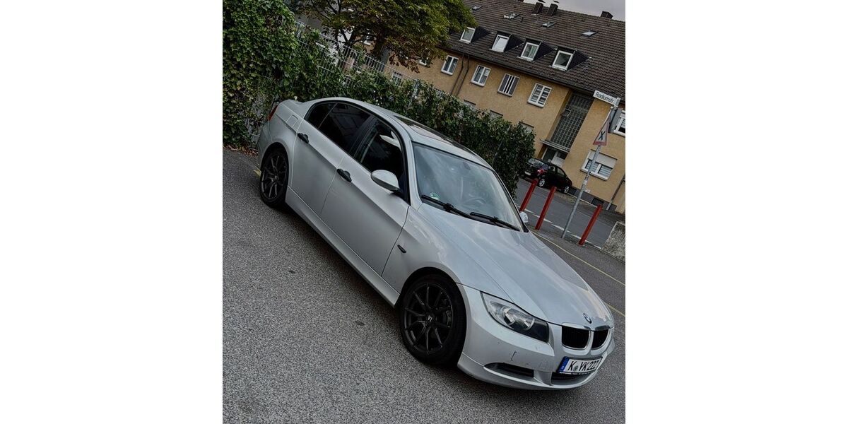 BMW 320 170.400 km 5.000 &euro; Köln 51069