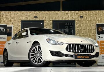 Maserati Ghibli 93.000 km 31.499 &euro; Swisttal 53913