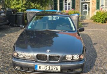 BMW 520 322.000 km 1.400 &euro; Köln 50825