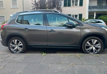 Peugeot 2008 75.000 km 11.100 &euro; Bonn 53225